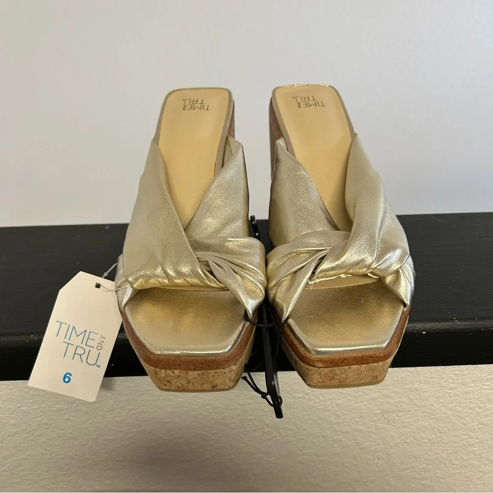 Time and Tru gold square too platform cork wedge sandals womens 6 NEW